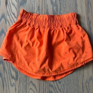 Lululemon skirt size 4